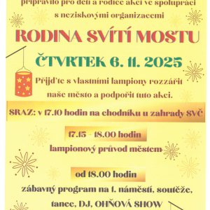 Rodina svítí Mostu