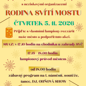 Rodina svítí Mostu